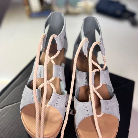 Sorel Cameron Lace-Up Suede Ghillie Gladiator Sandals - Picture 8 of 13